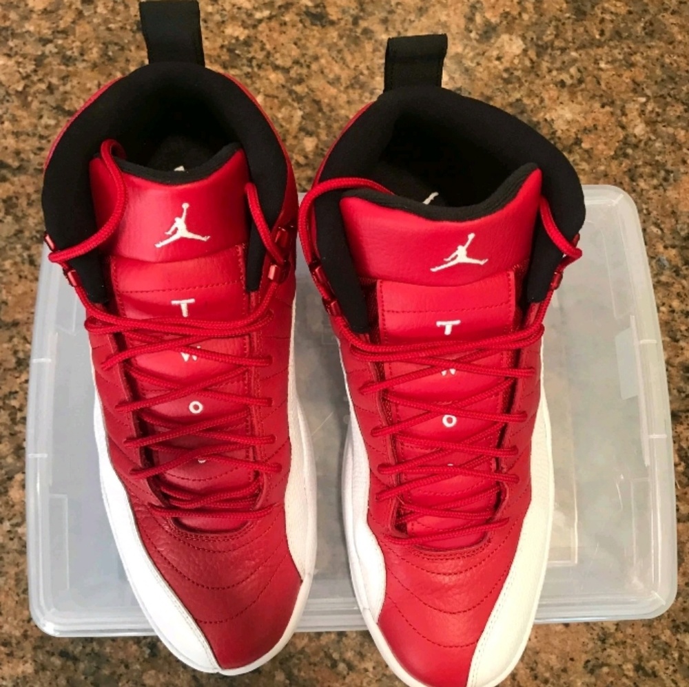 Jordan 12 Retro (Gym Red)